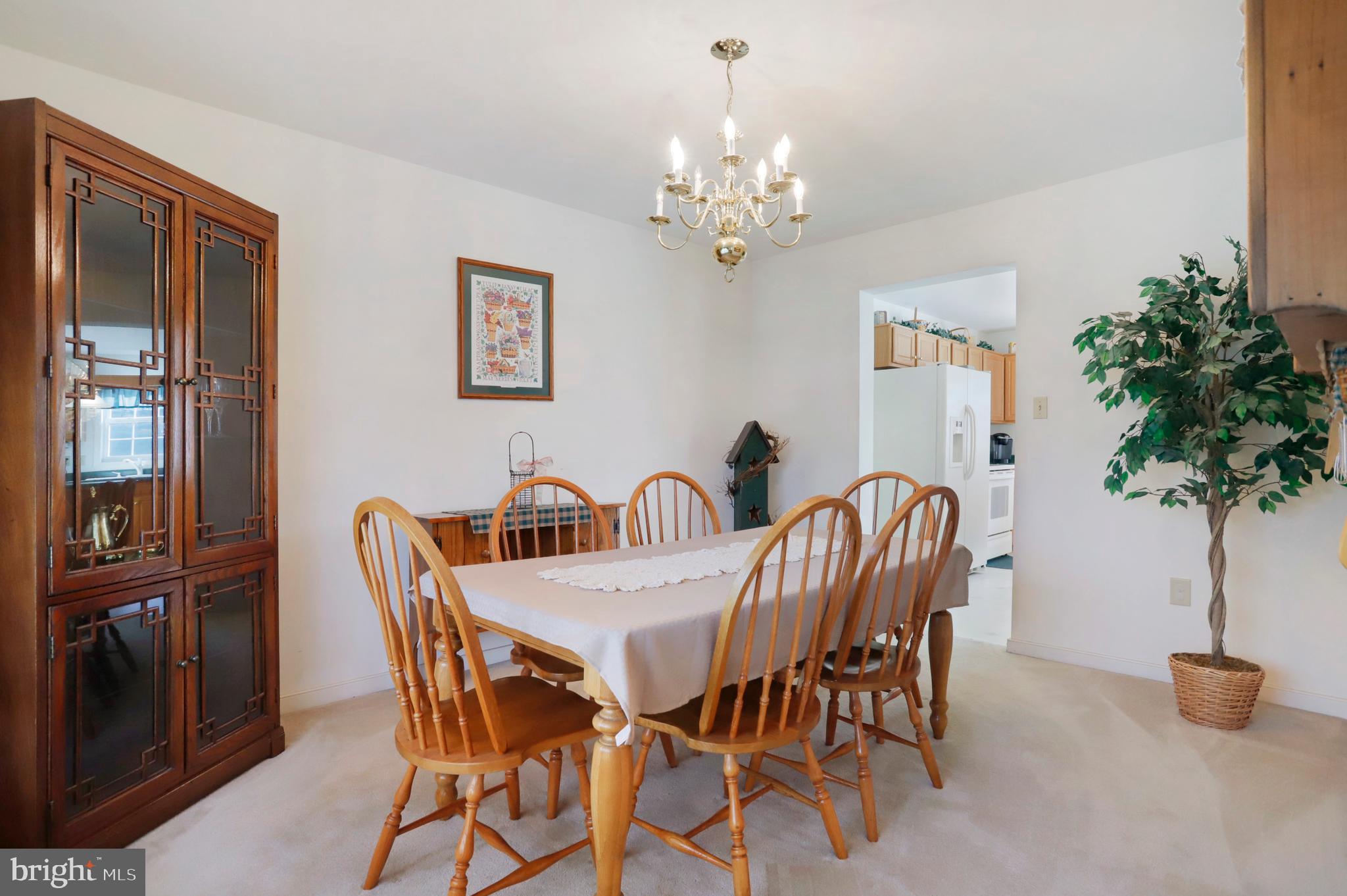 9136 Jordan Road Fairplay, MD 21733 - Photo 13 of 42 Formal Dining Room