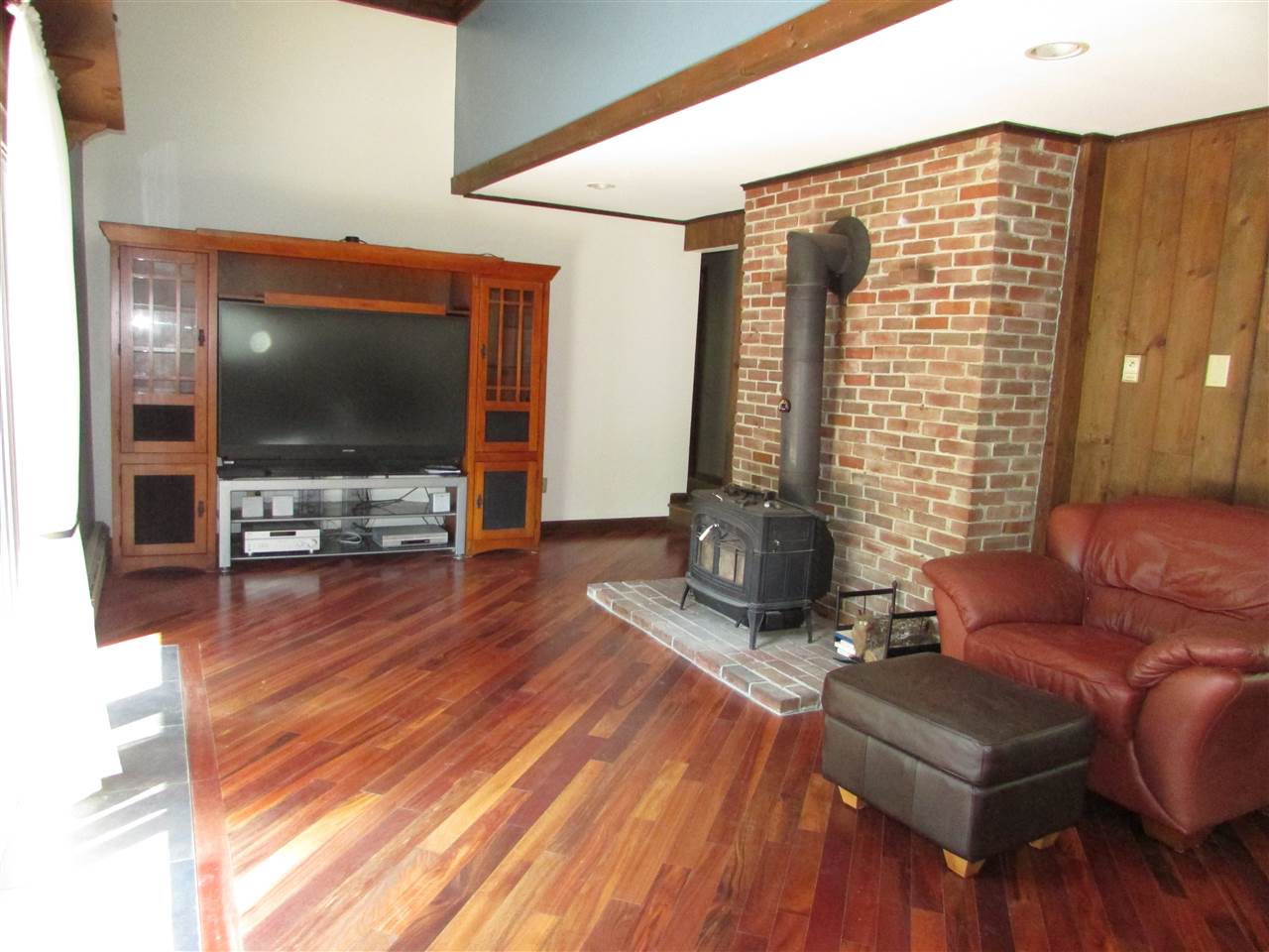 219 Hardy Hill Road Lebanon, NH 03766 - Photo 8 of 38