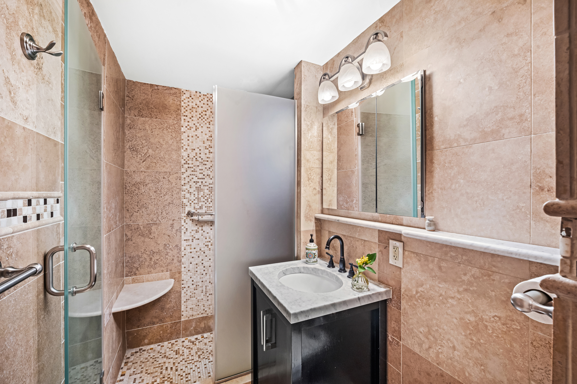 415 Argyle Road, Unit 6V Brooklyn, NY 11218 - Photo 7 of 11