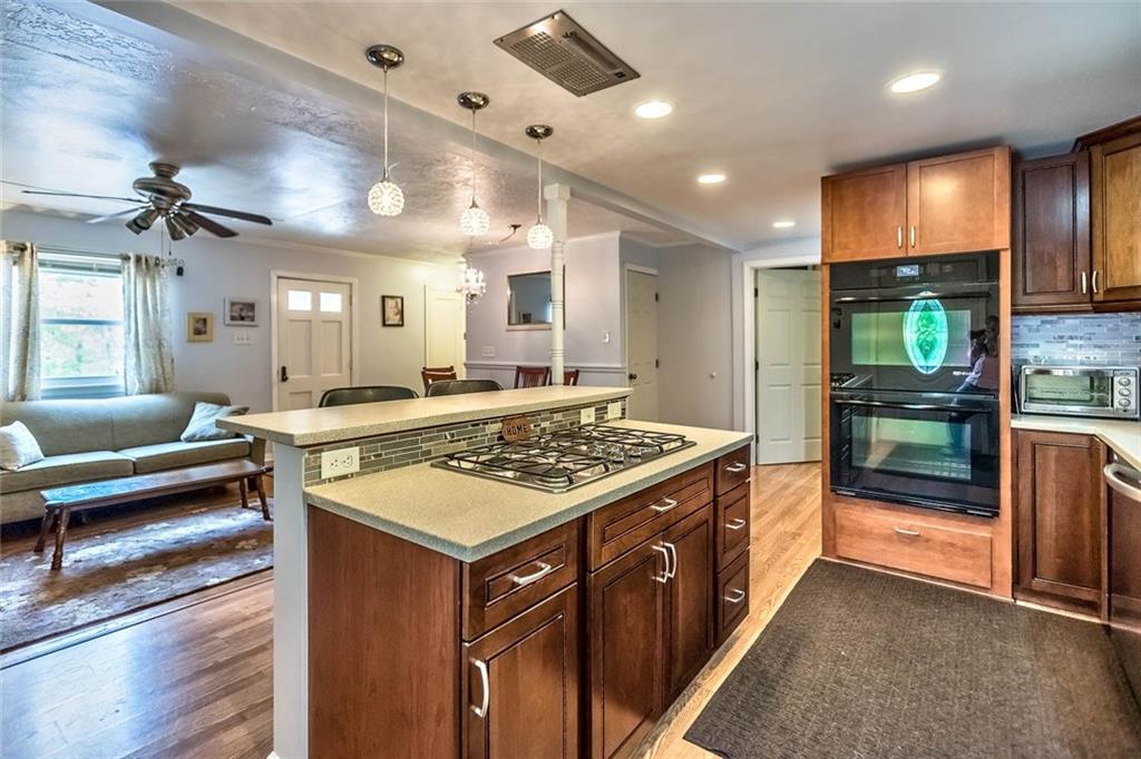 5466 Gibson Road Gibsonia, PA 15044 - Photo 4 of 12 Gallery Image 4