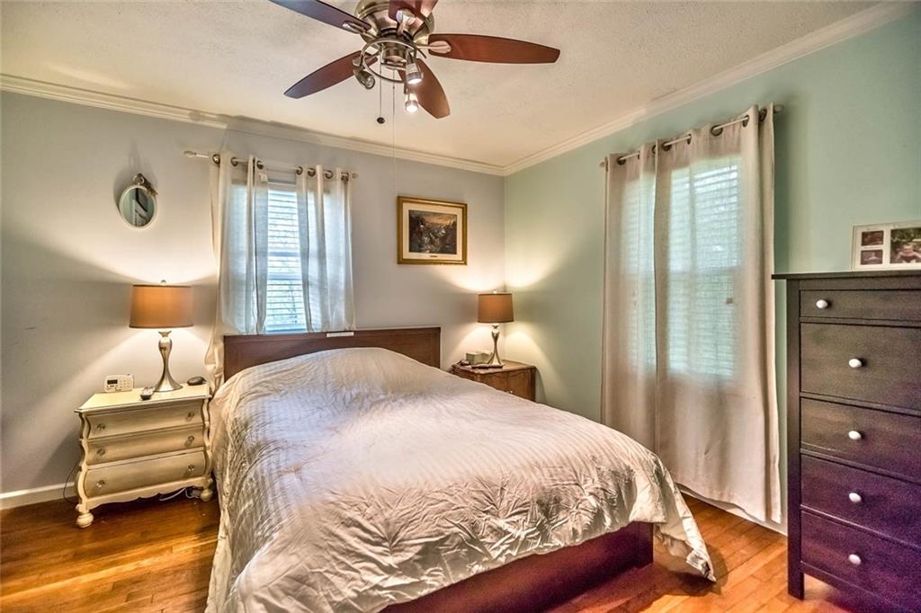 5466 Gibson Road Gibsonia, PA 15044 - Photo 10 of 12 Gallery Image 10