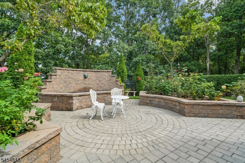 24 Emerson Road Morris Plains, NJ 07950 - Photo 34 of 43 Gallery Image 34