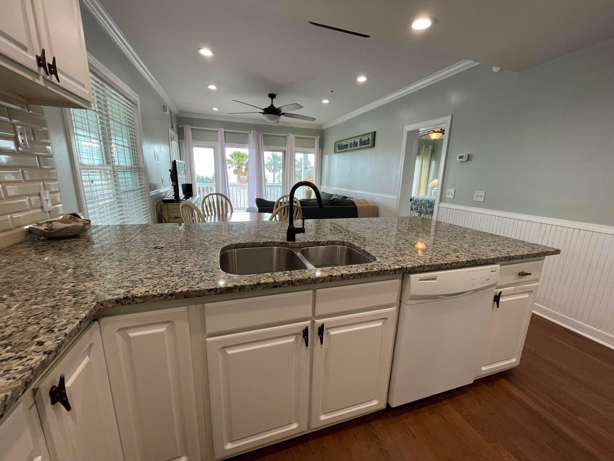 126 Jungle Road, Unit 6A Edisto Beach, SC 29438 - Photo 12 of 55 6 A Retreat