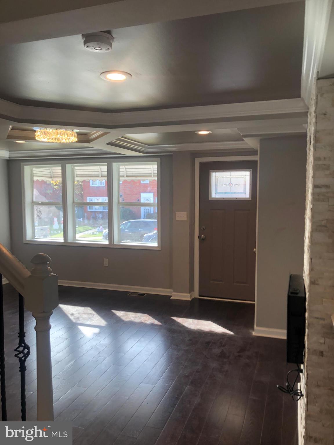 5489 Bucknell Road Baltimore, MD 21206 - Photo 9 of 26 Hardwood Flooring, Picture Window