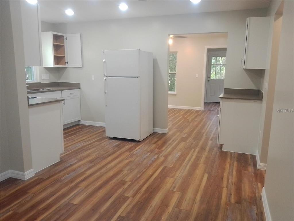 19040 Ravenswood Road Altoona, FL 32702 - Photo 6 of 21