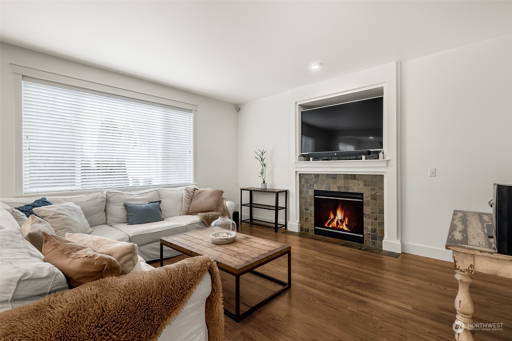 16504 38th Avenue Southeast Bothell, WA 98012 - Photo 11 of 24 Gallery Image 11