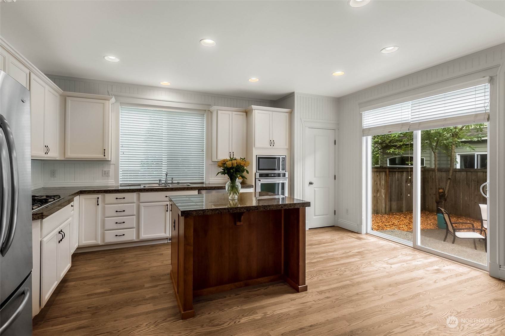 16504 38th Avenue Southeast Bothell, WA 98012 - Photo 7 of 24 Gallery Image 7