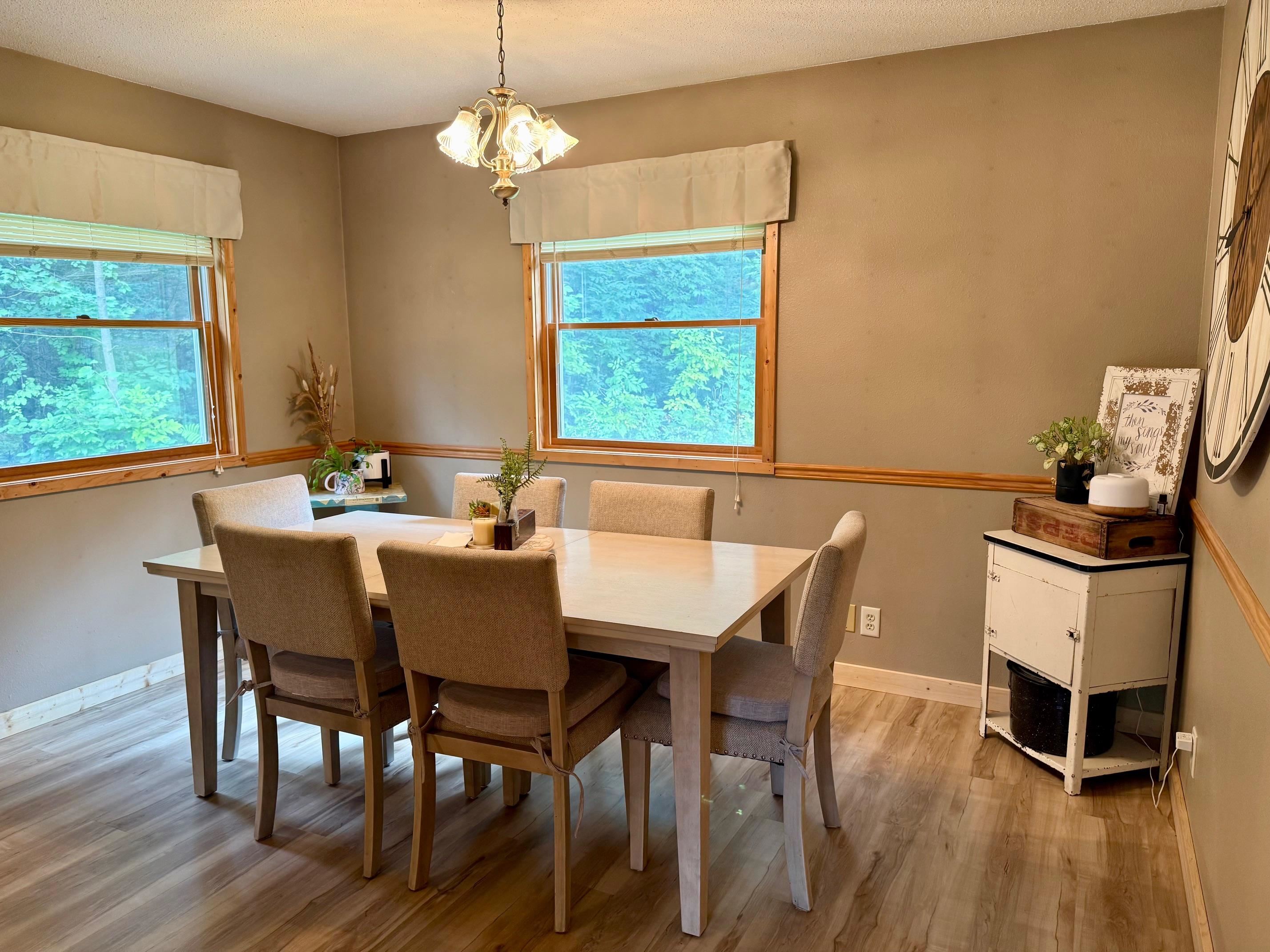 16890 Cabin Road Mason, WI 54856 - Photo 11 of 16 Dining Area