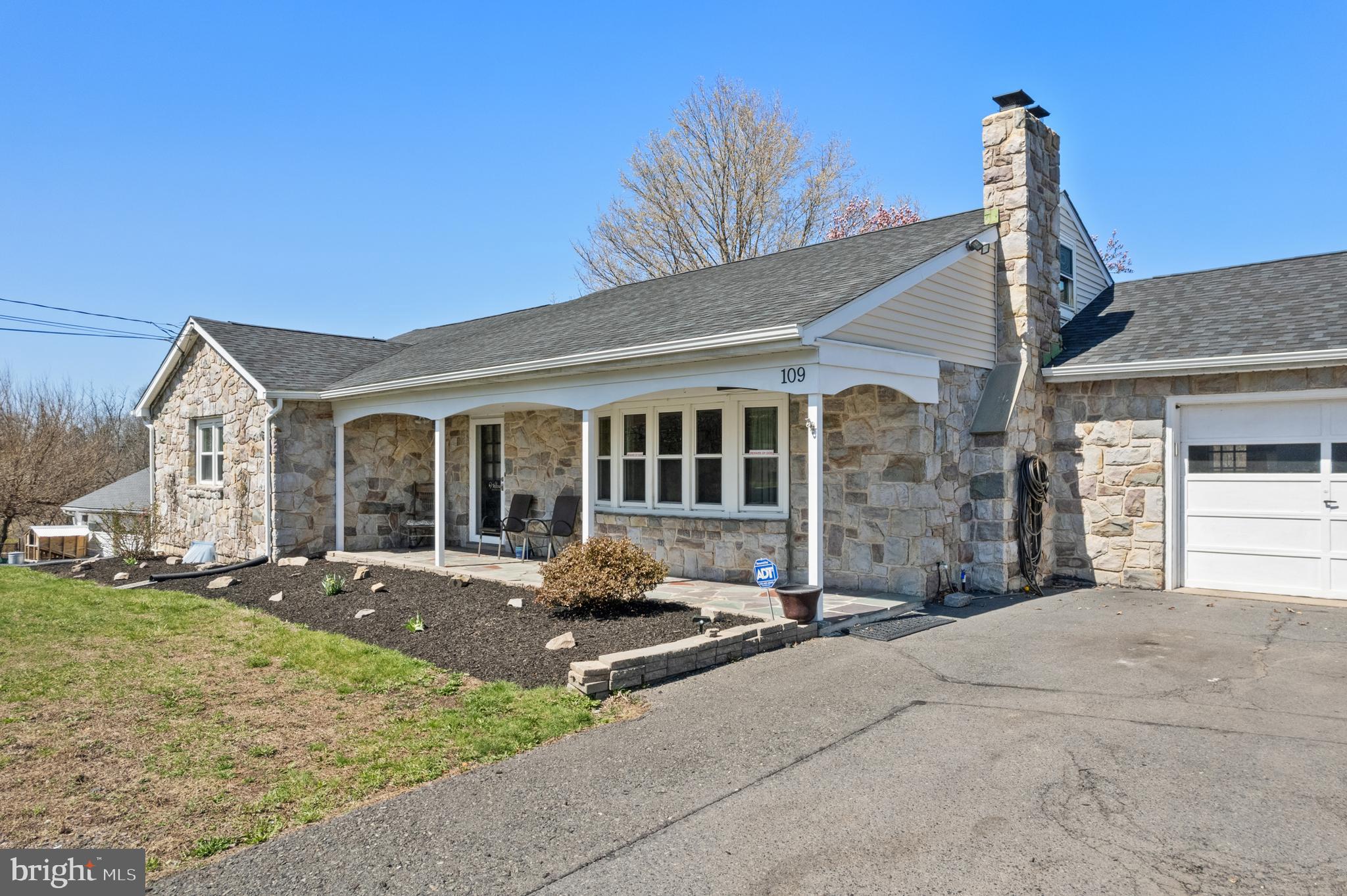 109 Big Road Perkiomenville, PA 18074 - Photo 2 of 44 Gallery Image 2