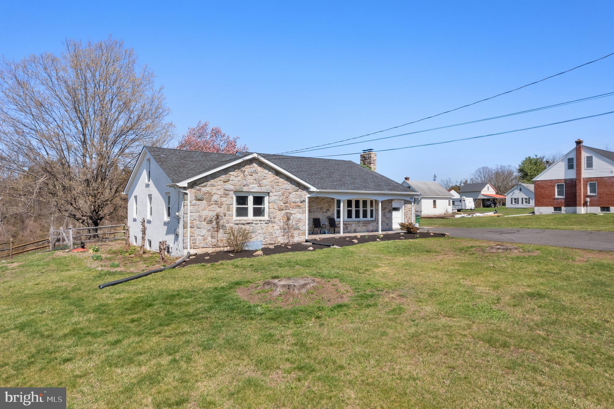 109 Big Road Perkiomenville, PA 18074 - Photo 3 of 44 Gallery Image 3