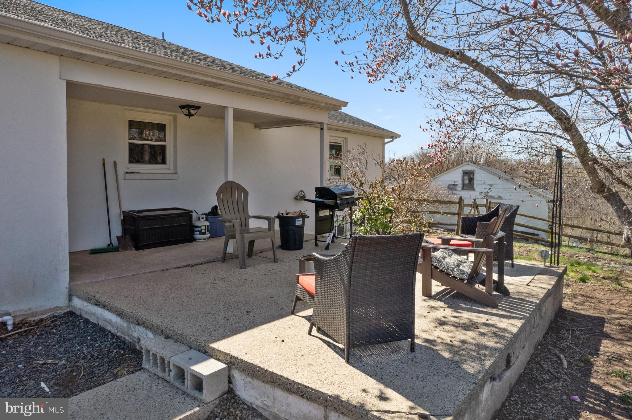 109 Big Road Perkiomenville, PA 18074 - Photo 31 of 44 Rear deck