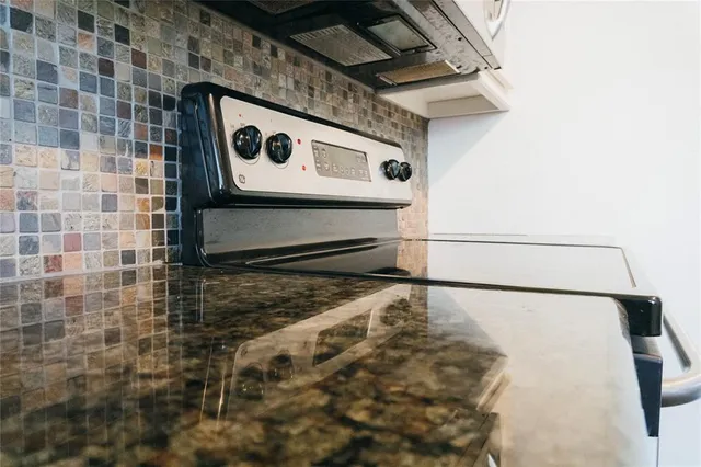 $320,000 | 4307 Junius Street, Dallas, TX 75246