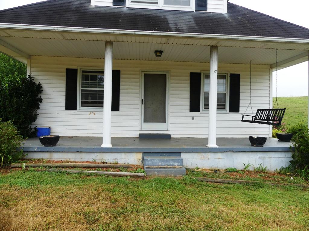 5560 Elamsville Road Stuart, VA 24171 - Photo 4 of 80 FRONT PORCH