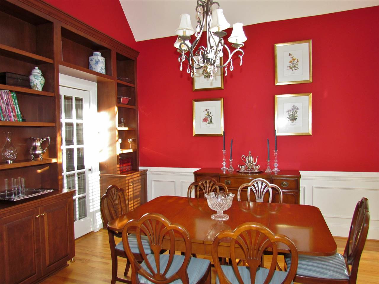513 Tufts Court Raleigh, NC 27609 - Photo 3 of 25 Photo 3