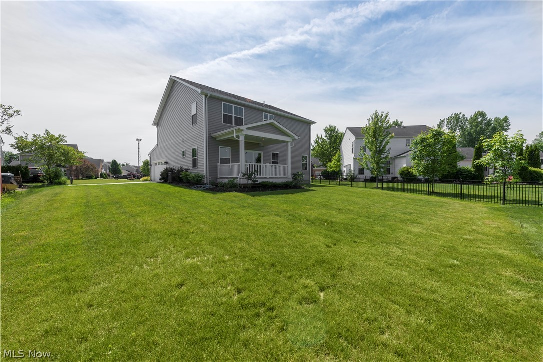 104 Sandstone Ridge Way Berea, OH 44017 - Photo 4 of 35 Gallery Image 4