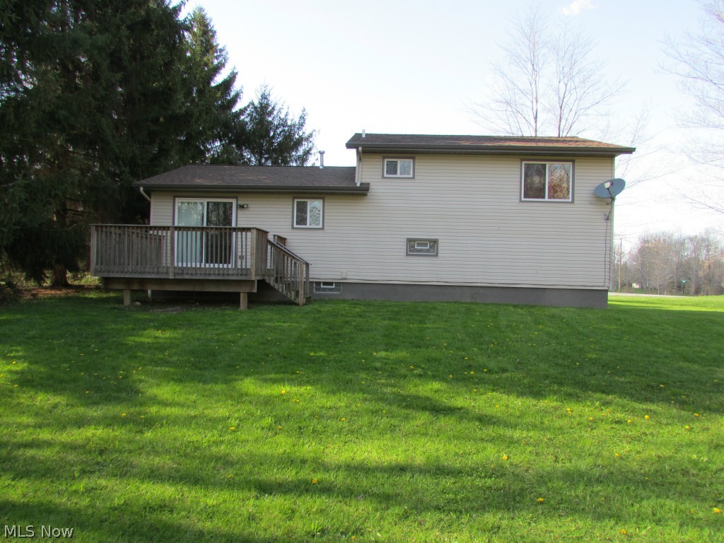 957 Sunset Circle Rome, OH 44085 - Photo 4 of 24