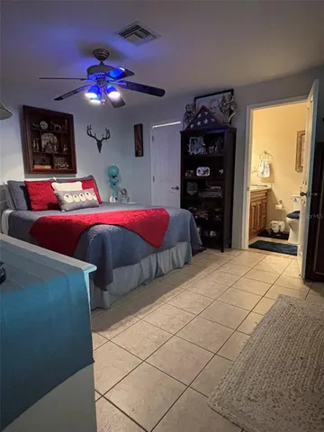 a view of a pathway with a yard