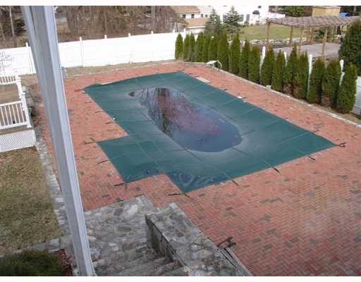 Swimming Pool/Hot Tub/Sauna.