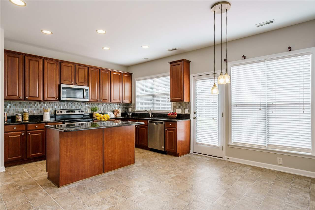 7705 Silver View Lane Raleigh, NC 27613 - Photo 9 of 24 Photo 9