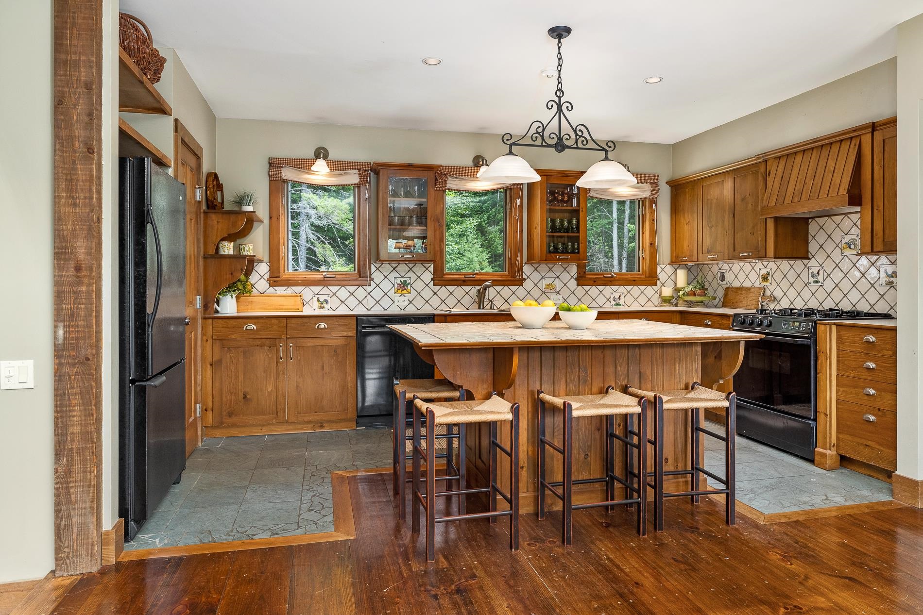 342 Lower Sanborn Road Stowe, VT 05672 - Photo 17 of 35 Gallery Image 17