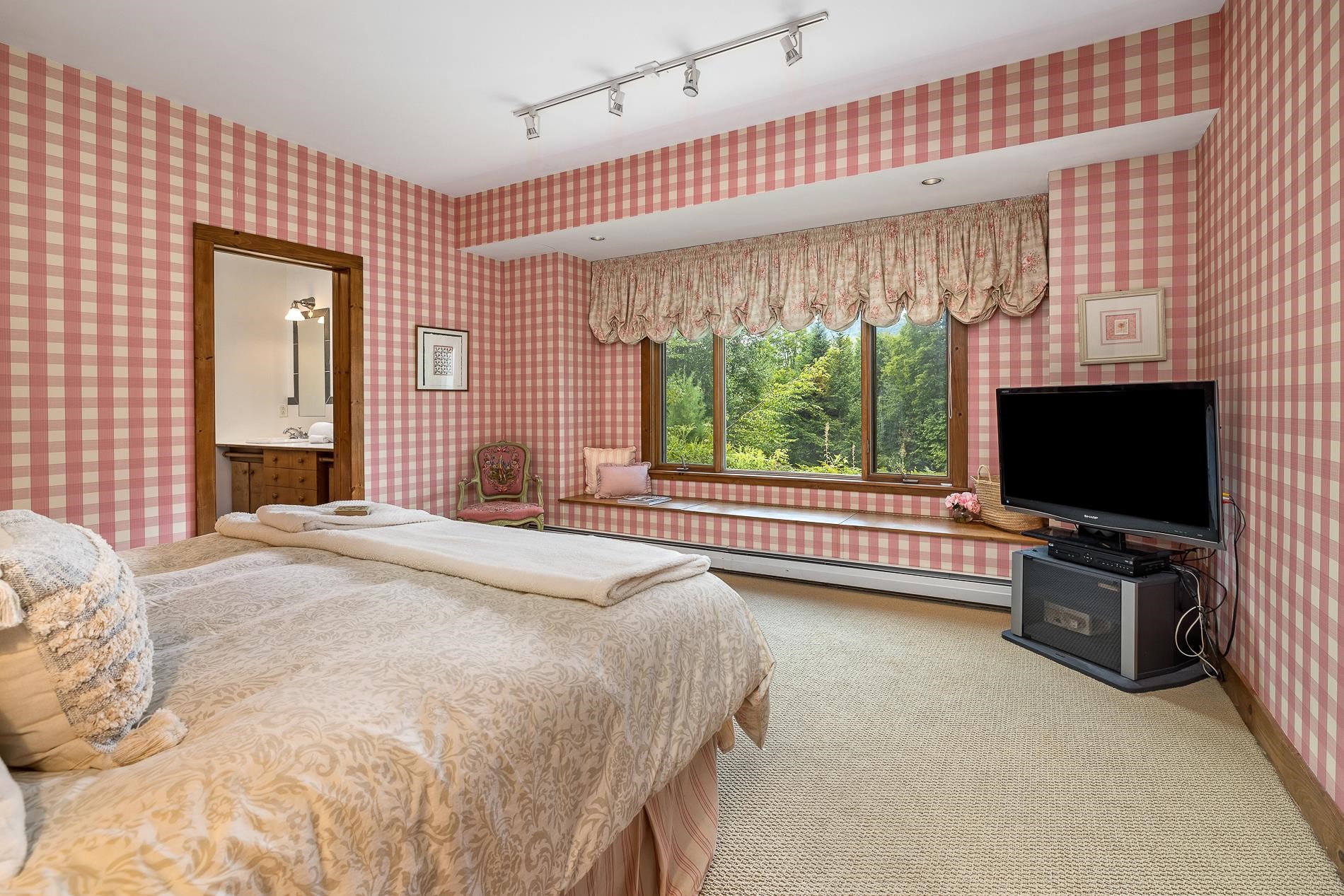 342 Lower Sanborn Road Stowe, VT 05672 - Photo 28 of 35 Gallery Image 28