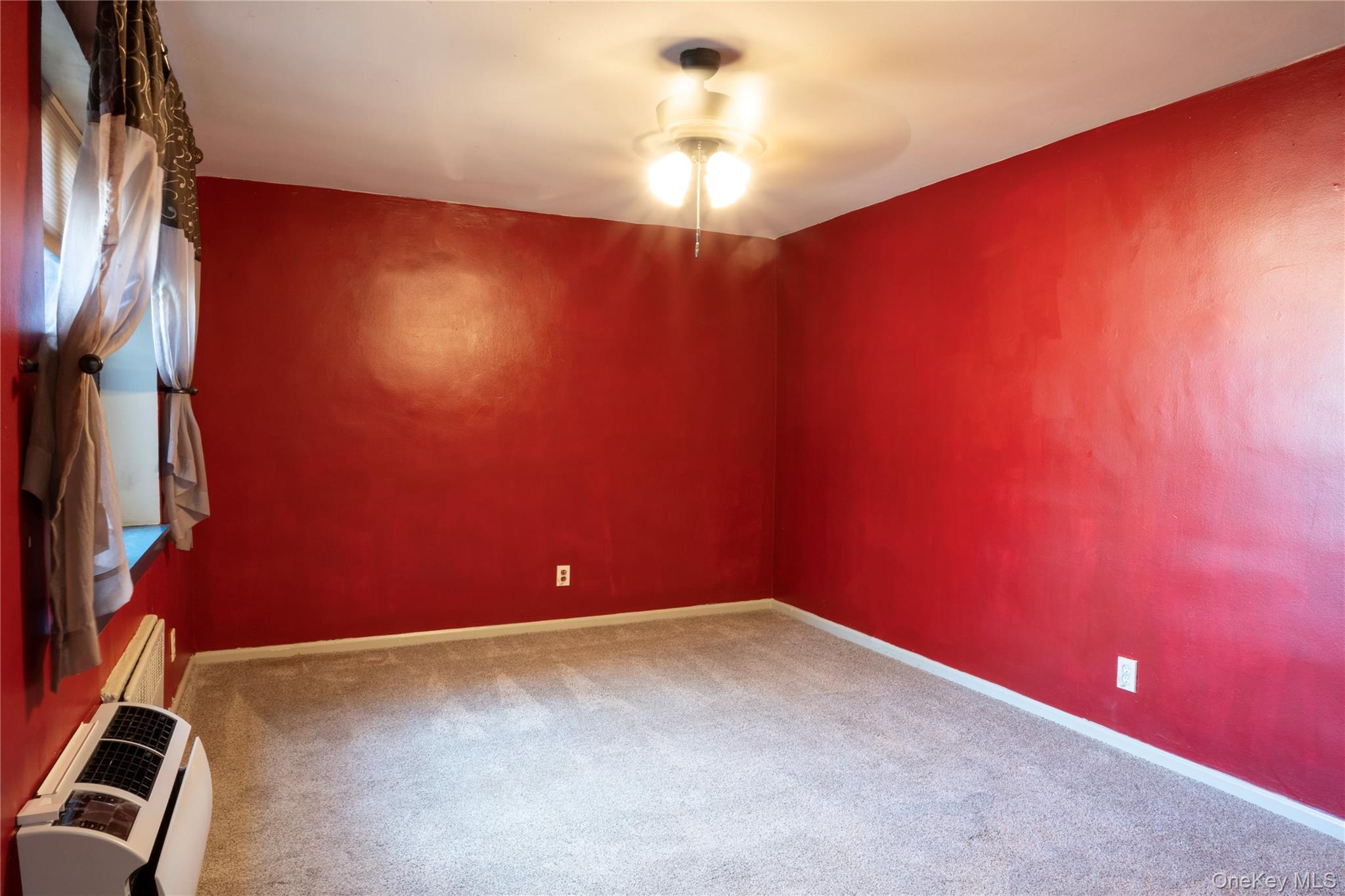 50 Brompton Road, Unit 2H Great Neck, NY 11021 - Photo 13 of 23
