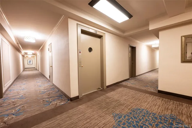 $429,000 | 50 Brompton Road, Unit 2H, Great Neck, NY 11021