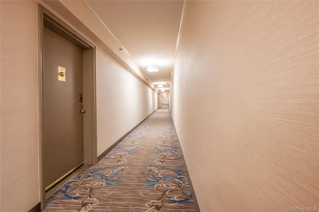 $429,000 | 50 Brompton Road, Unit 2H, Great Neck, NY 11021