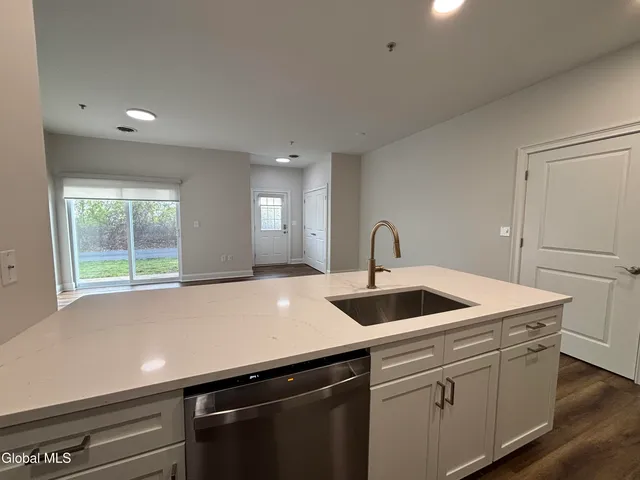 $2,741 | 60 Weibel Avenue, Unit 1EL102, Saratoga Springs, NY 12866