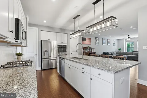 $675,000 | 2658 Sequoia Lane, Gambrills, MD 21054