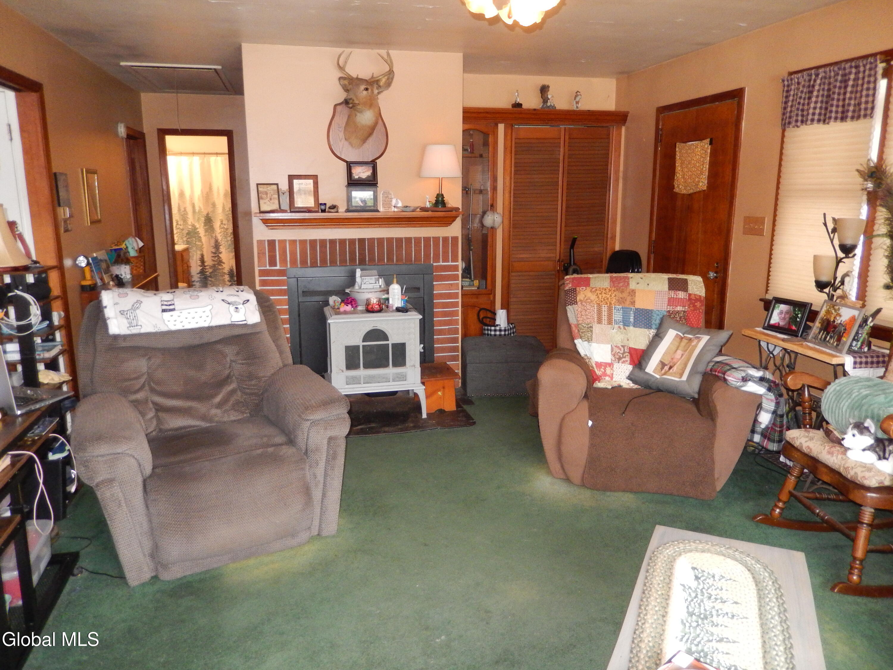 62 Tybush Lane Brunswick, NY 12180 - Photo 16 of 74 Living room