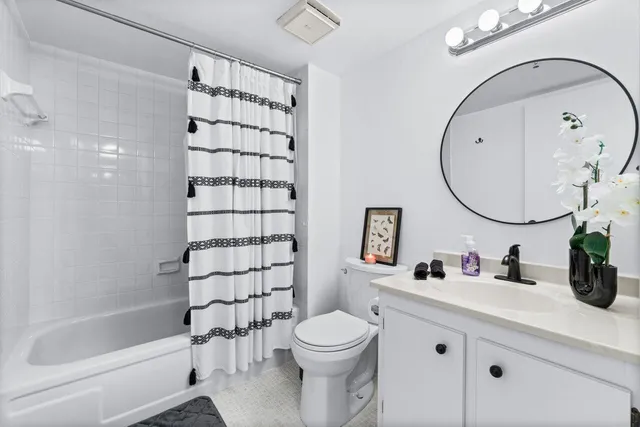 $1,800 | 14623 Bonaire Boulevard, Unit 405, Delray Beach, FL 33446