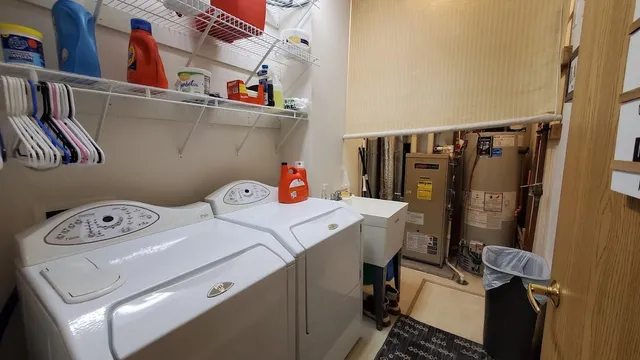 $250,000 | 2226 Lower Afton Road, St. Paul, MN 55119