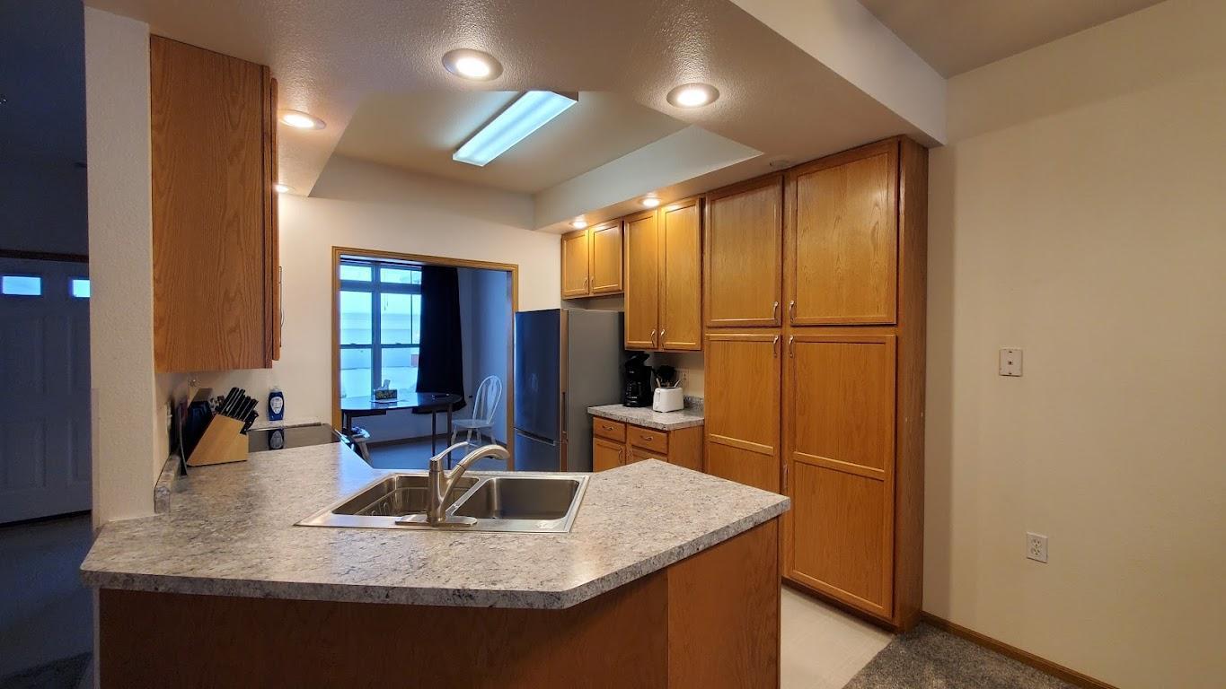 2226 Lower Afton Road St. Paul, MN 55119 - Photo 7 of 25