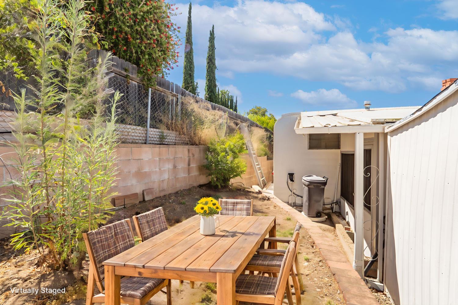 1075 Loma Drive, Unit 66 Ojai, CA 93023 - Photo 14 of 22 a view of deck with patio