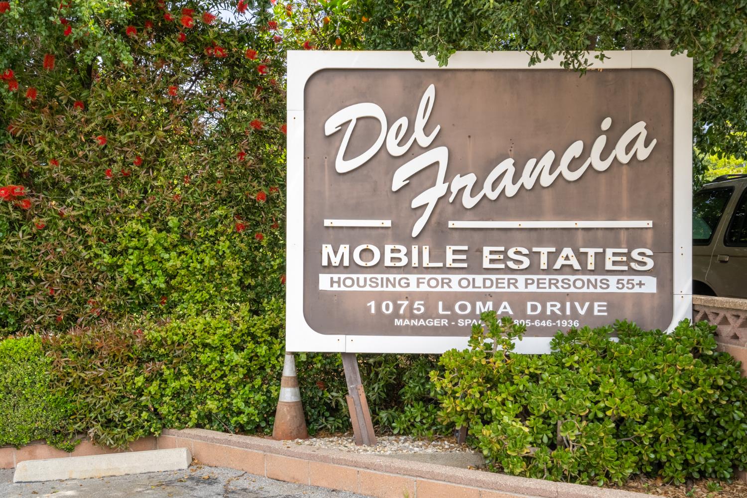 1075 Loma Drive, Unit 66 Ojai, CA 93023 - Photo 16 of 22 a sign broad on the side of a building