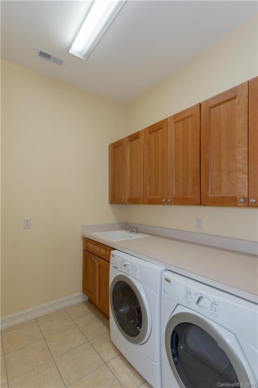 31 Ridgetop Circle, Unit 104 Brevard, NC 28712 - Photo 16 of 40 Gallery Image 16