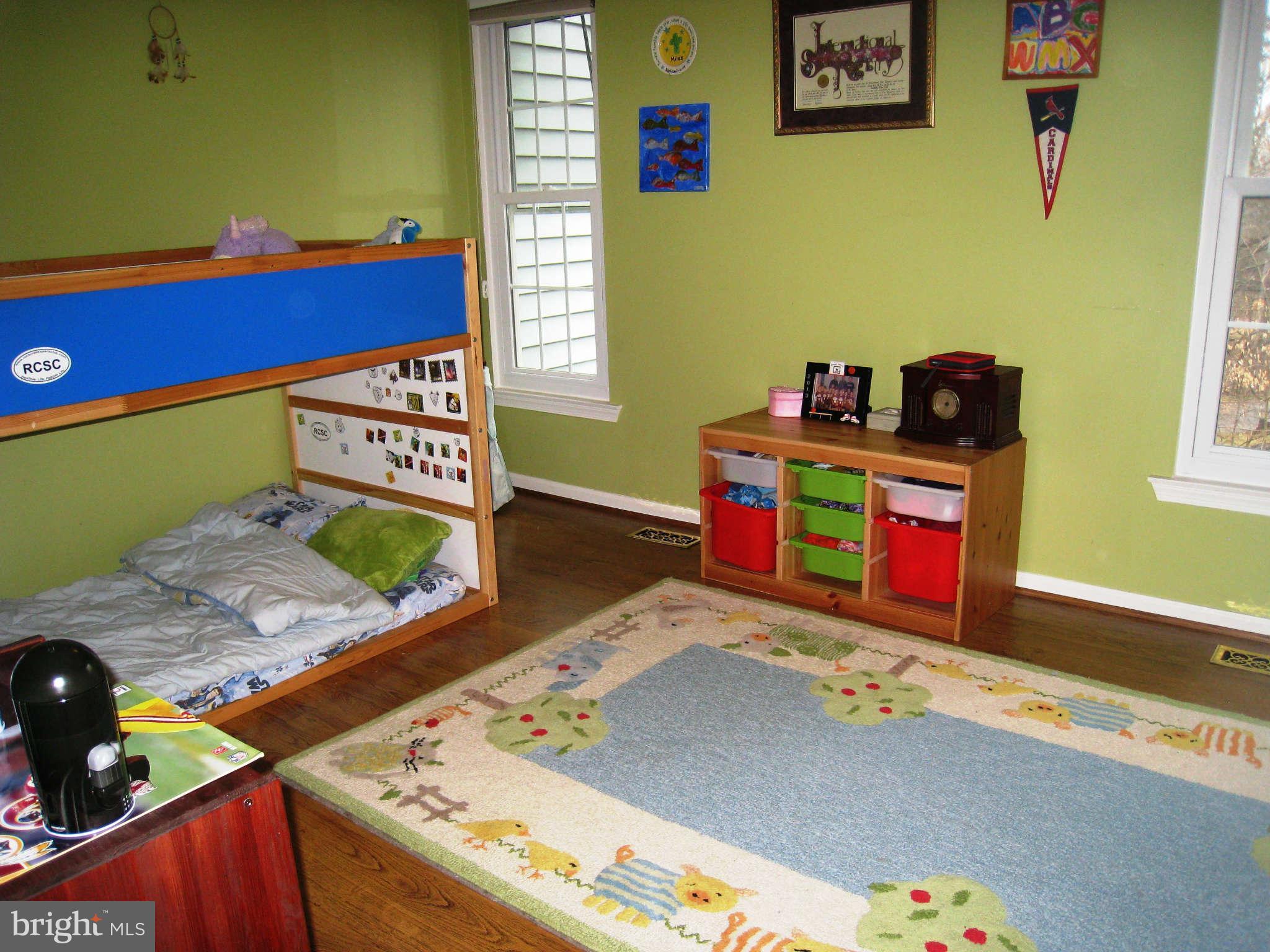 2044 Derby Ridge Lane Silver Spring, MD 20910 - Photo 14 of 14 Bedroom