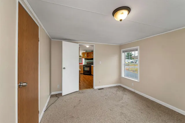 $135,000 | 1 Apricot Way, North Hampton, NH 03862