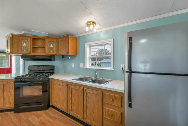 $135,000 | 1 Apricot Way, North Hampton, NH 03862