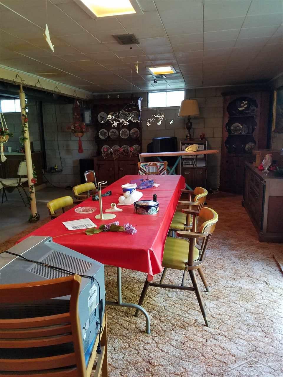2330 South River Road Saginaw, MI 48609 - Photo 17 of 21 Basement Dining Area