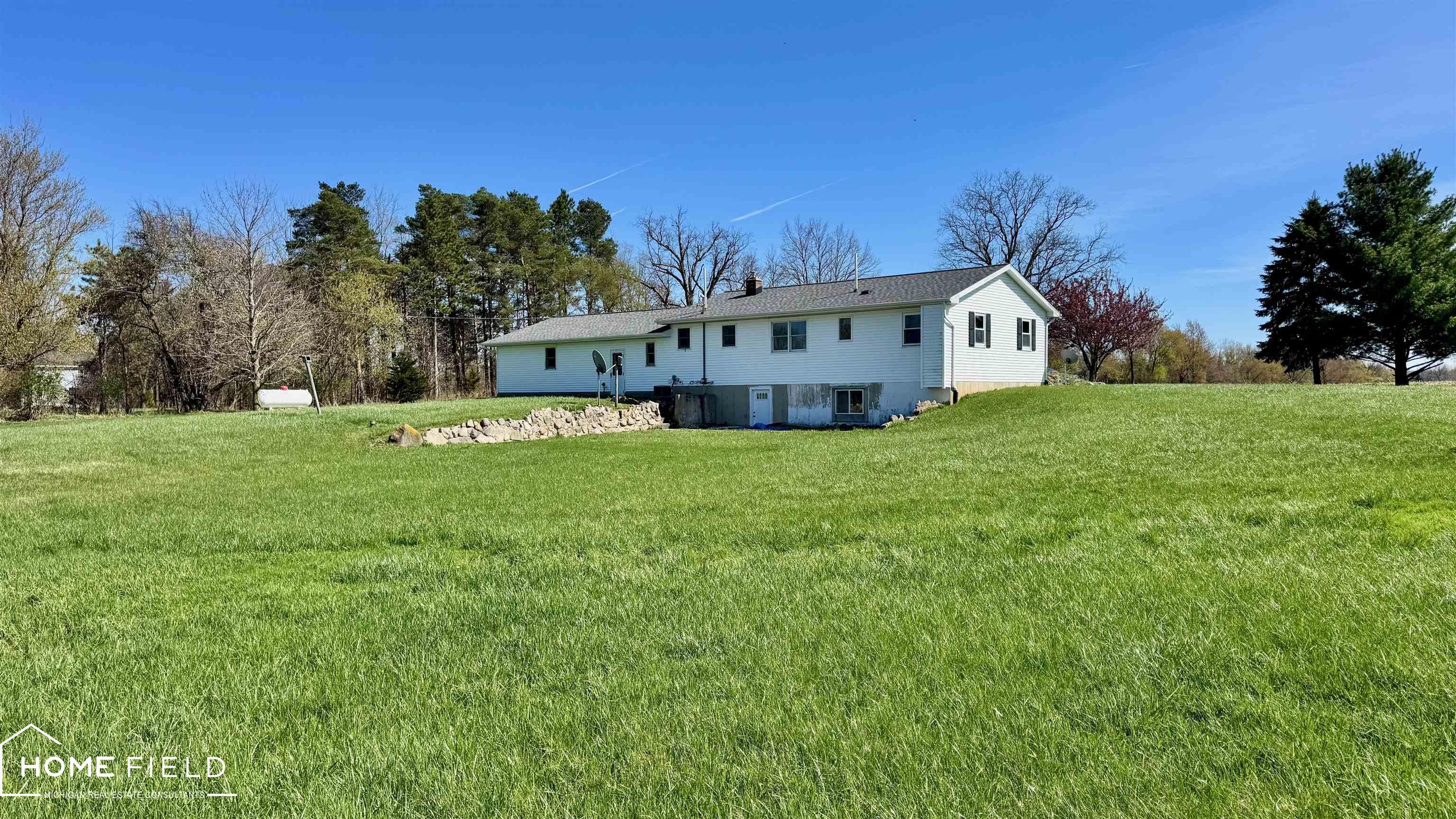 7288 Garrison Road Laingsburg, MI 48848 - Photo 23 of 30 Gallery Image 23