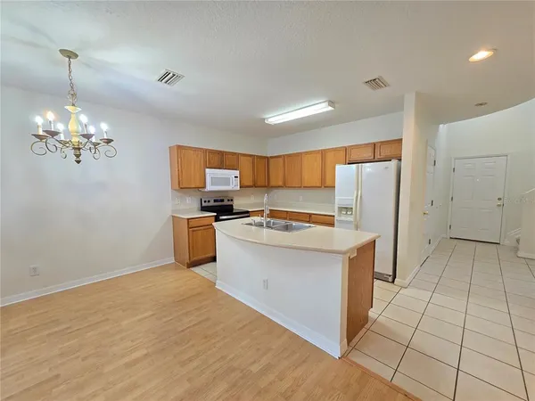 $2,100 | 30202 Goodwick Way, Wesley Chapel, FL 33543