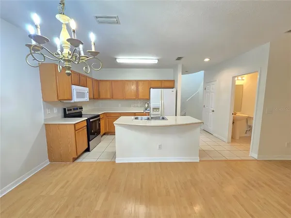 $2,100 | 30202 Goodwick Way, Wesley Chapel, FL 33543