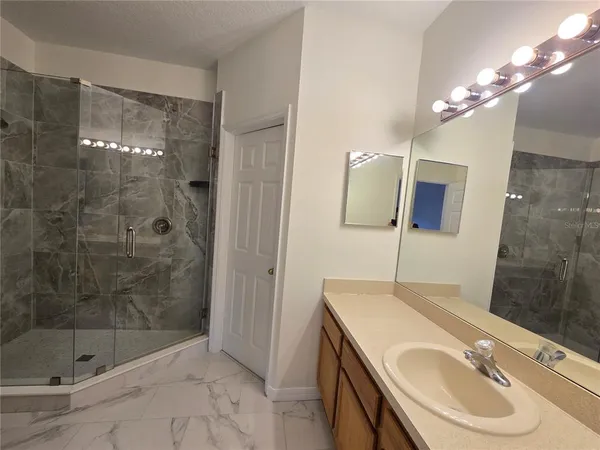 $2,100 | 30202 Goodwick Way, Wesley Chapel, FL 33543