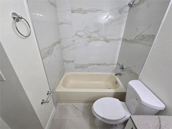 $2,100 | 30202 Goodwick Way, Wesley Chapel, FL 33543