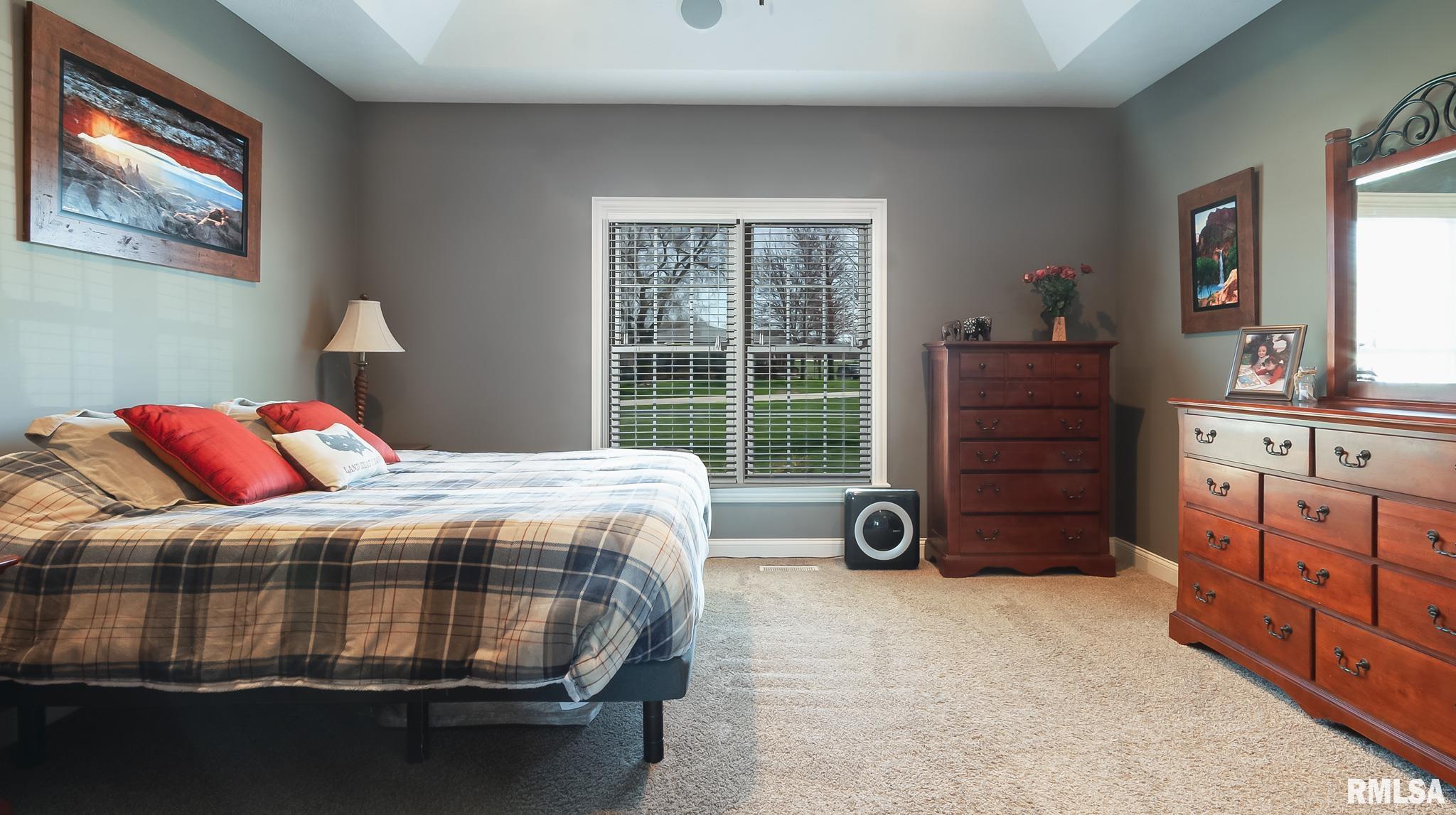 1409 Hickory Point Road Metamora, IL 61548 - Photo 39 of 57 Gallery Image 39