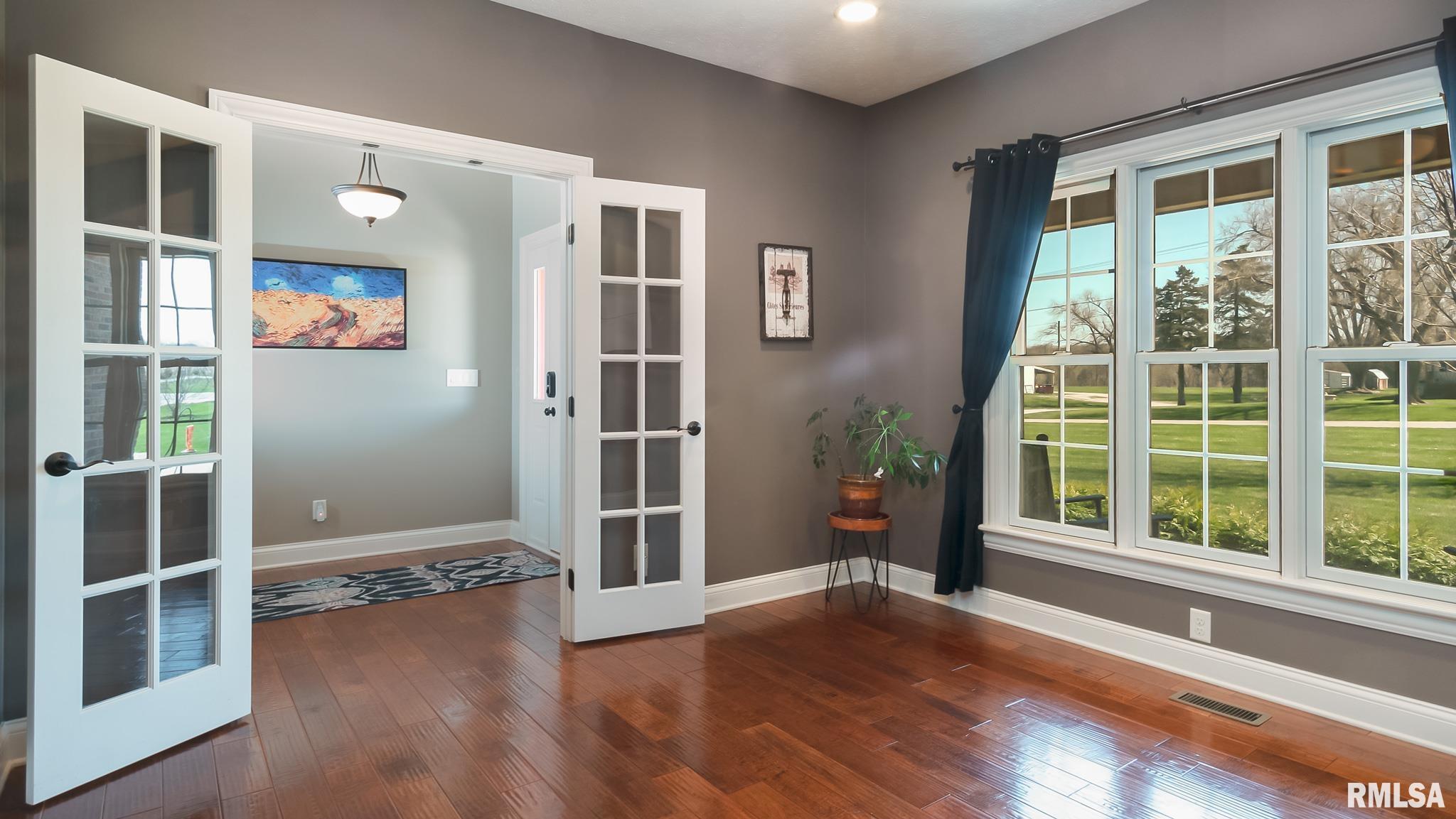 1409 Hickory Point Road Metamora, IL 61548 - Photo 55 of 57 Gallery Image 55