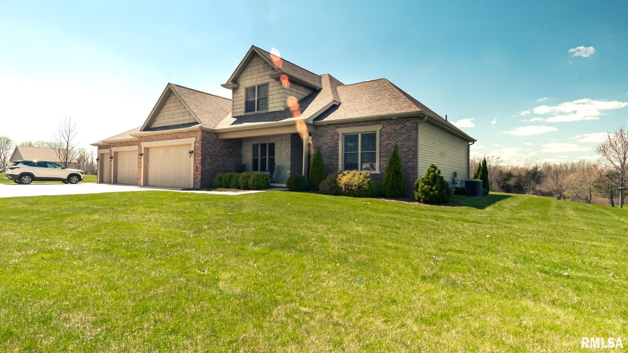 1409 Hickory Point Road Metamora, IL 61548 - Photo 6 of 57 Gallery Image 6