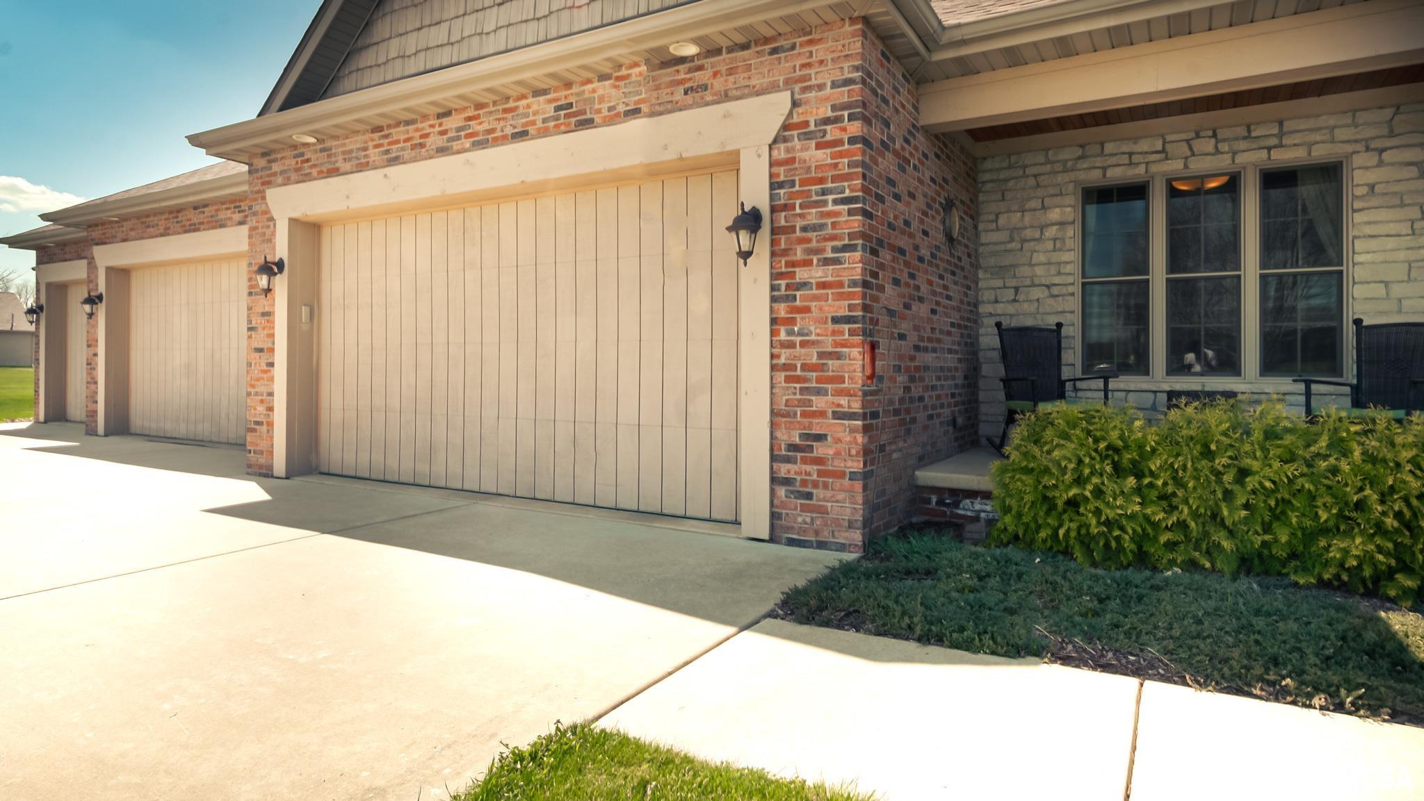 1409 Hickory Point Road Metamora, IL 61548 - Photo 7 of 57 Gallery Image 7